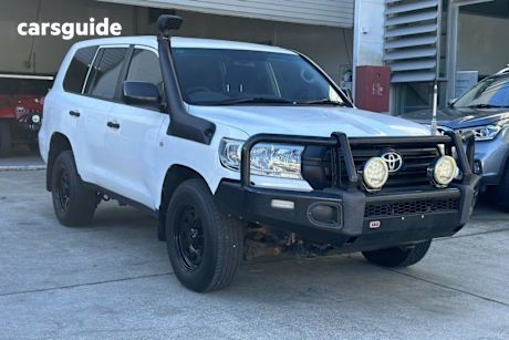White 2017 Toyota Landcruiser Wagon Gx (4X4)