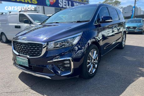 Blue 2018 Kia Carnival Wagon Platinum