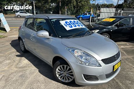 Silver 2012 Suzuki Swift Hatchback Gl