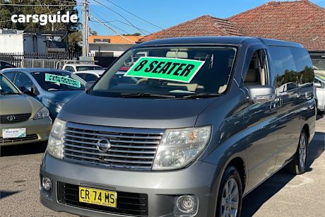 Grey 2005 Nissan Elgrand Wagon