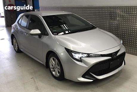 Silver 2021 Toyota Corolla Hatch ASCENT SPORT F