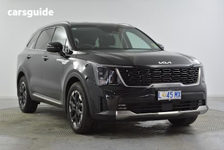 Black 2024 Kia Sorento Wagon Sport 7 Seat