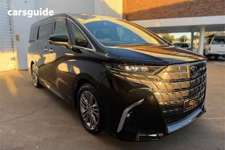 Black 2024 Toyota Alphard SUV Z
