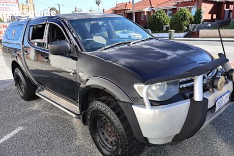 Black 2009 Mitsubishi Triton Double Cab Utility Gl-R (4X4)