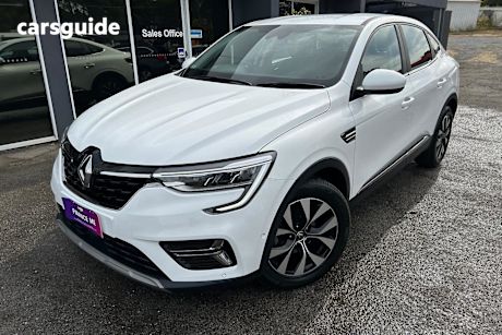 White 2023 Renault Arkana SUV ZEN F