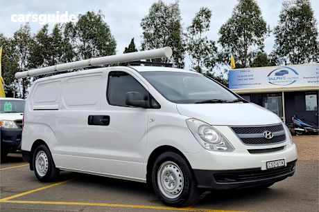 White 2014 Hyundai Iload Van