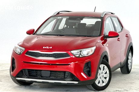 Red 2022 Kia Stonic Wagon S