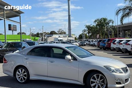 Silver 2008 Toyota Crown Sedan ATHLETE