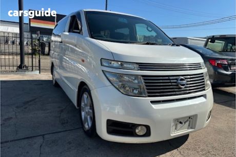 White 2003 Nissan Elgrand SUV HIGHWAY STAR