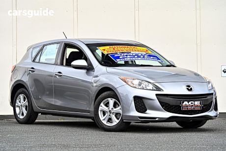 Silver 2013 Mazda Mazda3 Hatch NEO F
