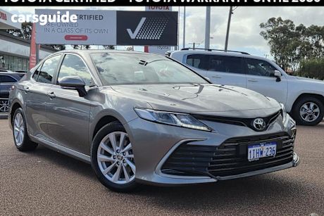 Silver 2024 Toyota Camry Sedan Ascent