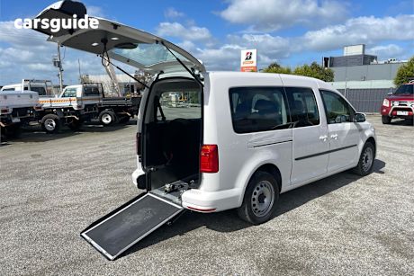 White 2019 Volkswagen Caddy SUV TSI220 TRENDLINE F