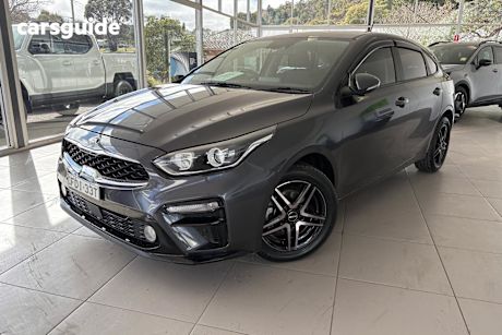 Grey 2020 Kia Cerato Hatch S F