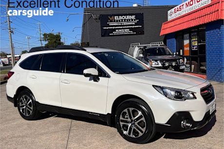 White 2018 Subaru Outback Wagon 2.0D