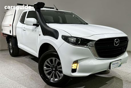 White 2022 Mazda BT-50 Ute Tray XT R