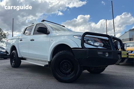 White 2017 Mitsubishi Triton Dual Cab Utility Glx (4X4)