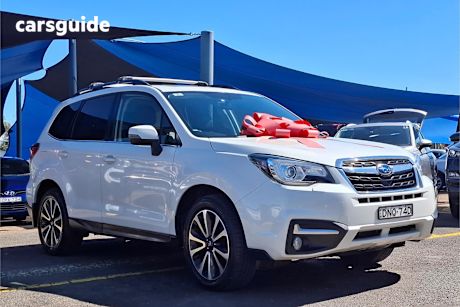 White 2017 Subaru Forester SUV 2.0D-L 4WD