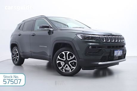 Green 2022 Jeep Compass Wagon Limited (4X4)