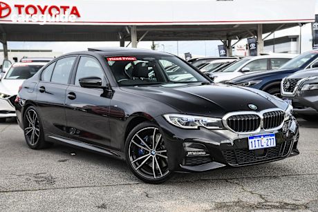 Black 2019 BMW 330I Sedan