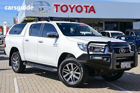White 2019 Toyota Hilux Ute Tray SR5 4X4