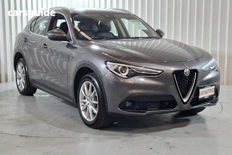 Grey 2018 Alfa Romeo Stelvio Wagon