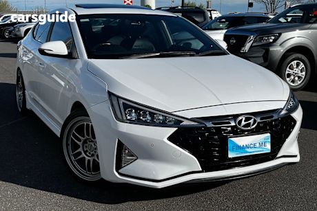 White 2020 Hyundai Elantra Sedan SPORT PREMIUM F