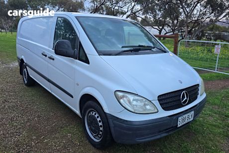 White 2009 Mercedes-Benz Vito Van 120Cdi Compact