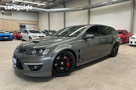 Grey 2010 HSV Clubsport SUV R8 TOURER