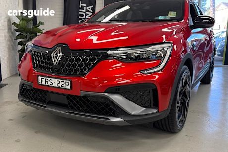 Red 2024 Renault Arkana Coupe Espirit Alpine