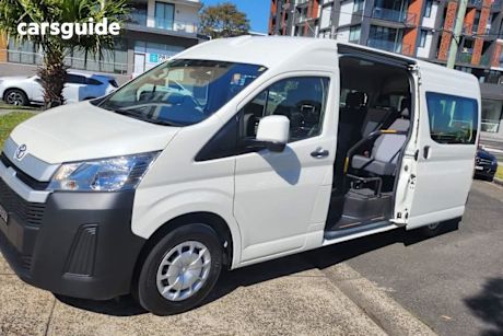 White 2019 Toyota HiAce OtherCar COMMUTER R