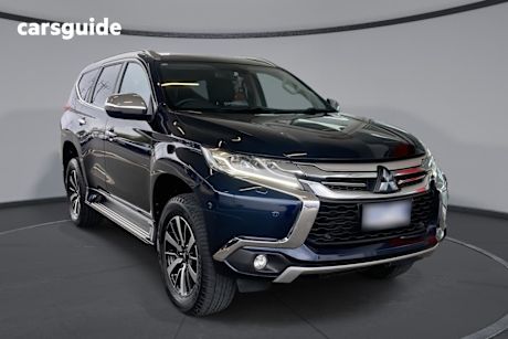 Blue 2019 Mitsubishi Pajero Sport Wagon Exceed (4X4) 7 Seat
