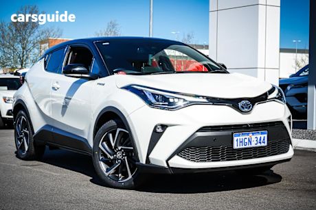Black 2021 Toyota C-HR Wagon Koba (2Wd) Hybrid
