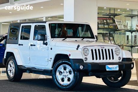 White 2015 Jeep Wrangler Unlimited Hardtop Overland X