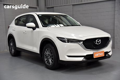 White 2017 Mazda CX-5 SUV MAXX SPORT F