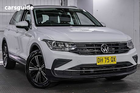 White 2023 Volkswagen Tiguan SUV 110TSI LIFE F