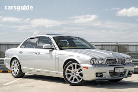 Silver 2008 Jaguar XJ6 Sedan D