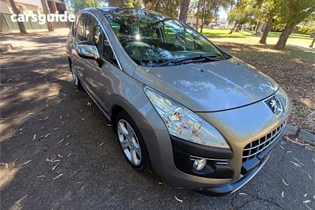 Grey 2010 Peugeot 3008 Wagon Xte 2.0 Hdi