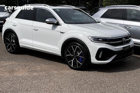 White 2025 Volkswagen T-ROC SUV R 4WD