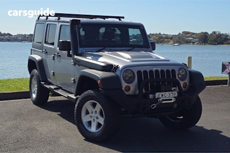 2013 Jeep Wrangler Sedan UNLIMITED SPORT 4X4
