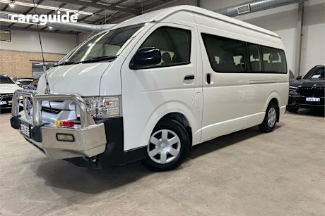 White 2018 Toyota HiAce OtherCar COMMUTER