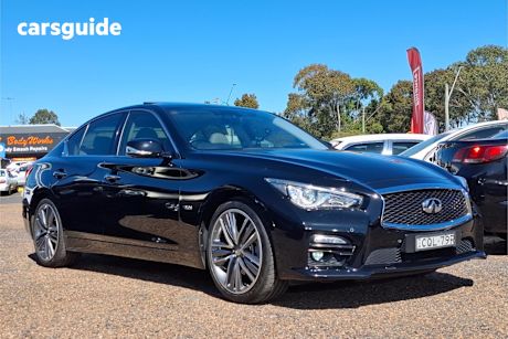 Black 2013 Infiniti Q50 Sedan S PREMIUM R