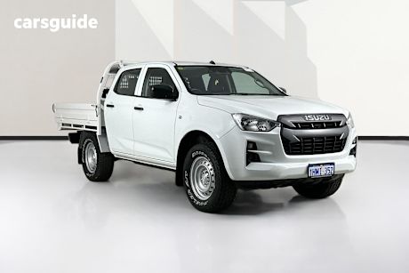 White 2021 Isuzu D-MAX Crew Cab Chassis Sx (4X4)