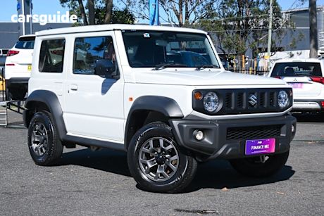 White 2023 Suzuki Jimny SUV GLX 4X4