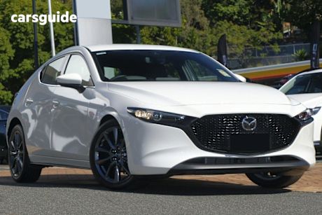 White 2025 Mazda 3 Hatchback G20 Touring Vision