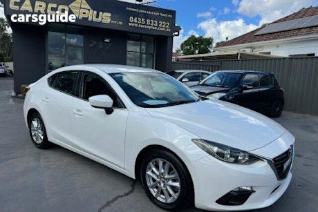 White 2014 Mazda 3 Sedan Touring