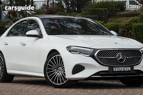 White 2025 Mercedes-Benz E-CLASS Sedan E200 R