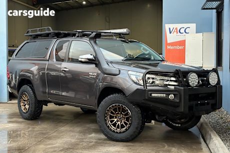 Grey 2016 Toyota Hilux Ute Tray SR5 4X4