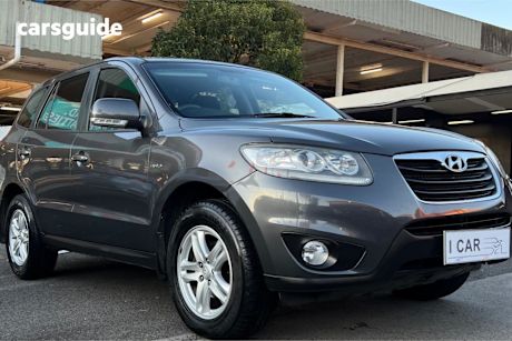 Grey 2010 Hyundai Santa FE SUV SLX 4X4