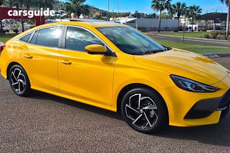 Yellow 2025 MG MG5 Sedan ESSENCE F