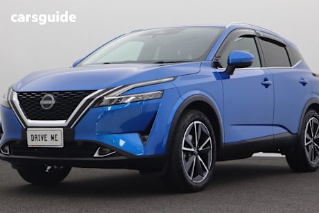 Blue 2023 Nissan Qashqai SUV ST-L F